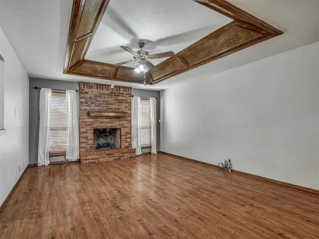 Photo 5 — 8909 Tracy Drive, Oklahoma City, OK 73132