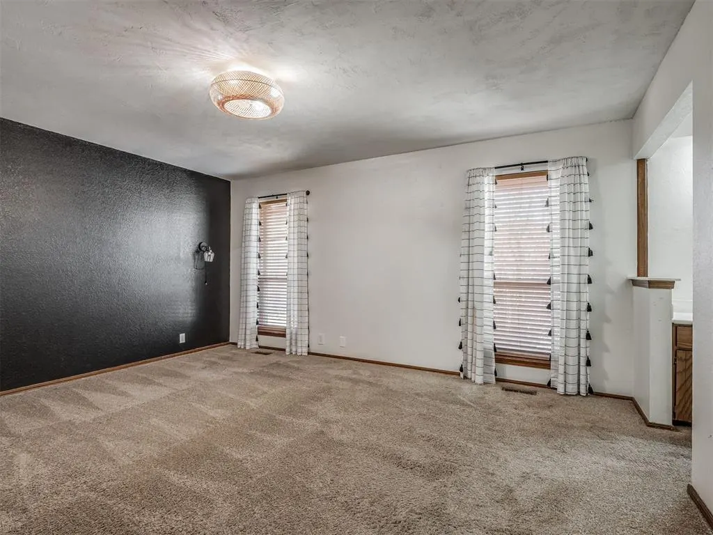 Photo 27 — 8909 Tracy Drive, Oklahoma City, OK 73132