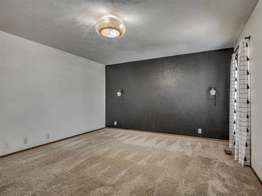 Photo 28 — 8909 Tracy Drive, Oklahoma City, OK 73132