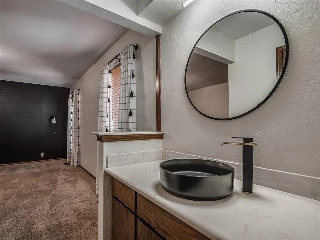 Photo 33 — 8909 Tracy Drive, Oklahoma City, OK 73132