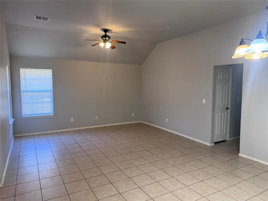 Photo 2 — 2525 W Oklahoma Avenue, Guthrie, OK 73044