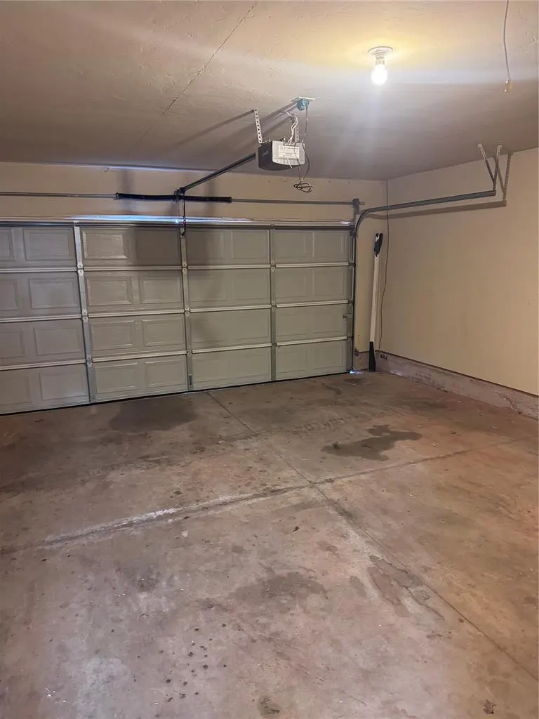 Photo 15 — 2525 W Oklahoma Avenue, Guthrie, OK 73044