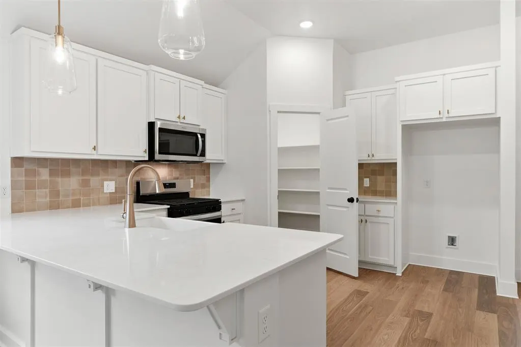 Photo 8 — 3731 Eureka Drive, Norman, OK 73069