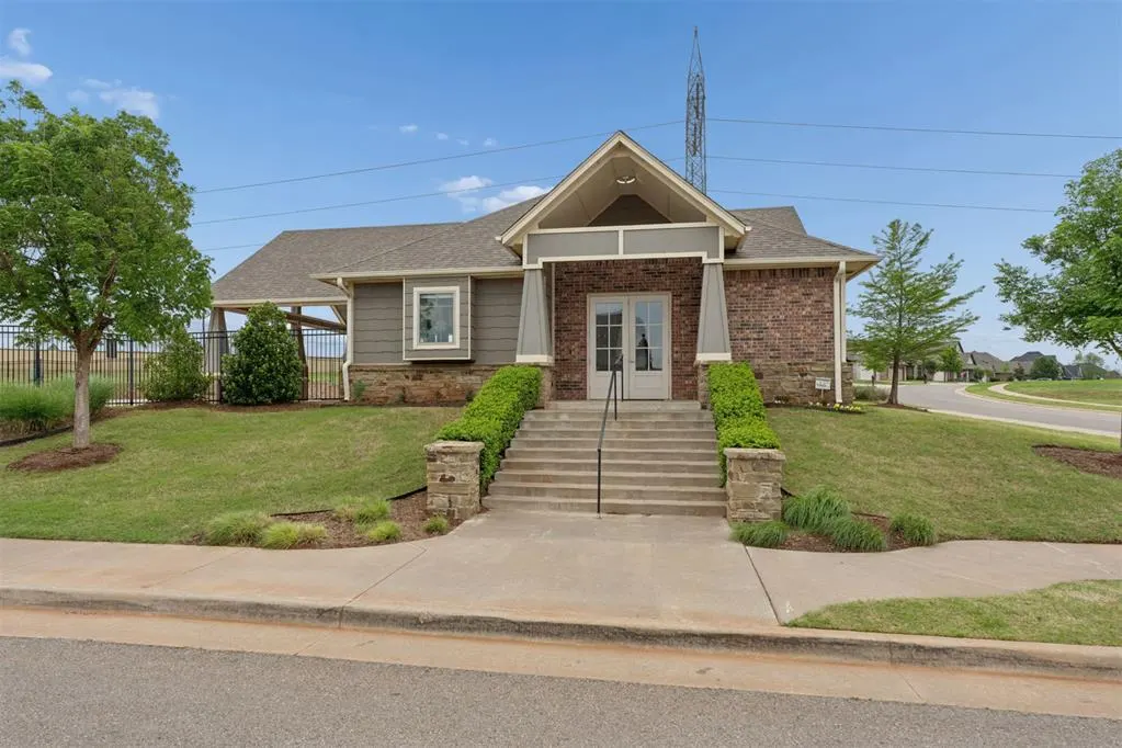 Photo 42 — 9049 NW 149th Street, Yukon, OK 73099