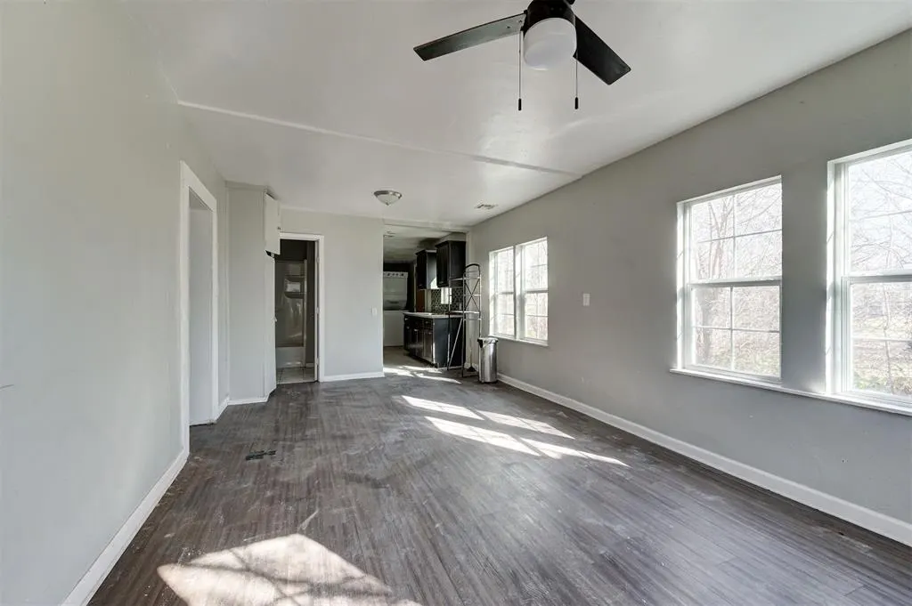 Photo 4 — 1801 E Madison Street, Oklahoma City, OK 73111