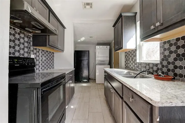 Photo 7 — 1801 E Madison Street, Oklahoma City, OK 73111