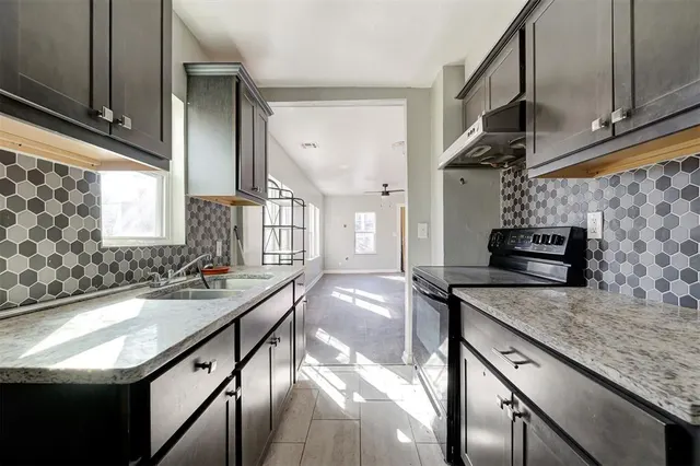 Photo 8 — 1801 E Madison Street, Oklahoma City, OK 73111