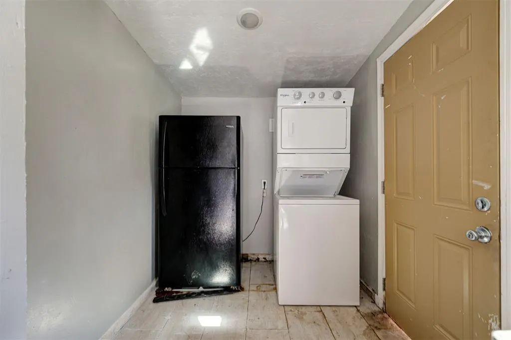 Photo 9 — 1801 E Madison Street, Oklahoma City, OK 73111