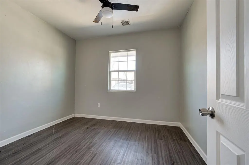Photo 16 — 1801 E Madison Street, Oklahoma City, OK 73111
