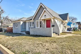 Sold home at 1801 E Madison Street