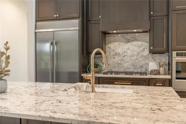 Photo 3 — 3224 Hidden Creek Drive, Edmond, OK 73034