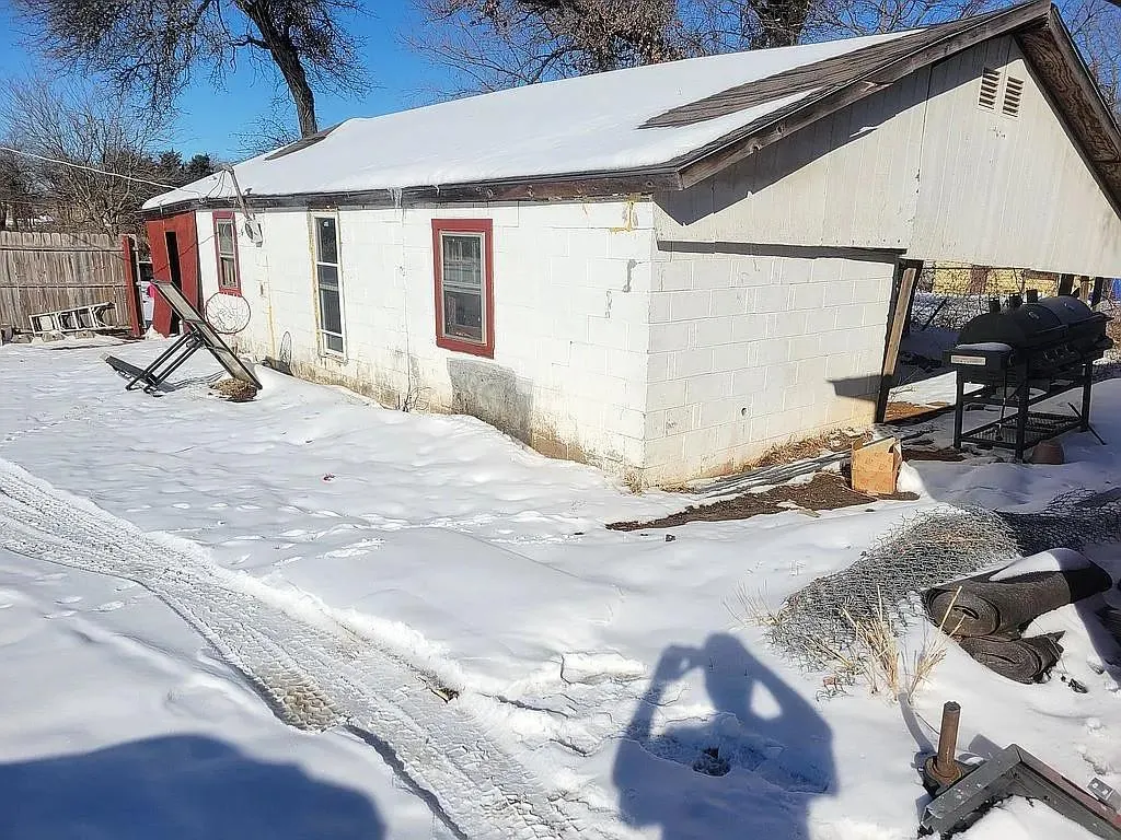 Front exterior — 1804 N Saint Peter Avenue, Midwest City, OK 73141