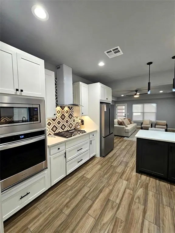 Photo 7 — 1615 NE 9th Street, Oklahoma City, OK 73117