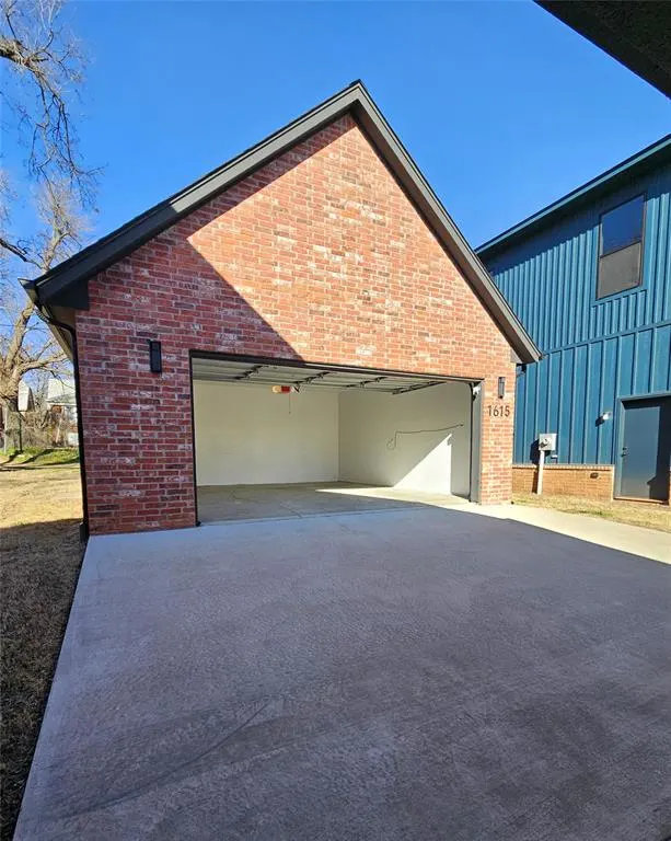 Photo 27 — 1615 NE 9th Street, Oklahoma City, OK 73117