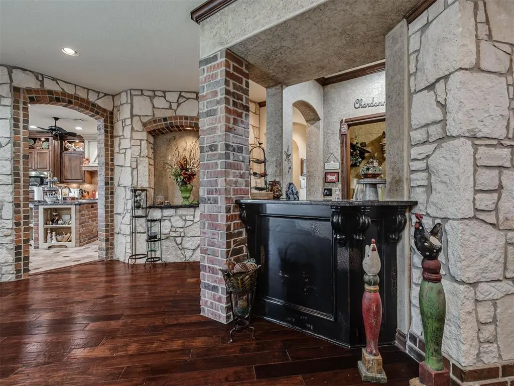 Photo 17 — 3301 Santa Rosa Court, Norman, OK 73071