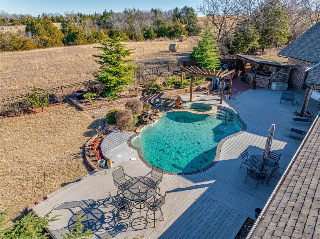 Photo 44 — 3301 Santa Rosa Court, Norman, OK 73071
