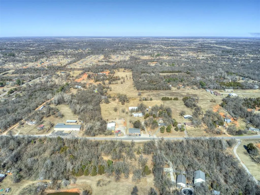 Photo 11 — 17700 SE 29th Street, Choctaw, OK 73020