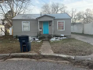 Sold home at 1313 E Whittaker Street