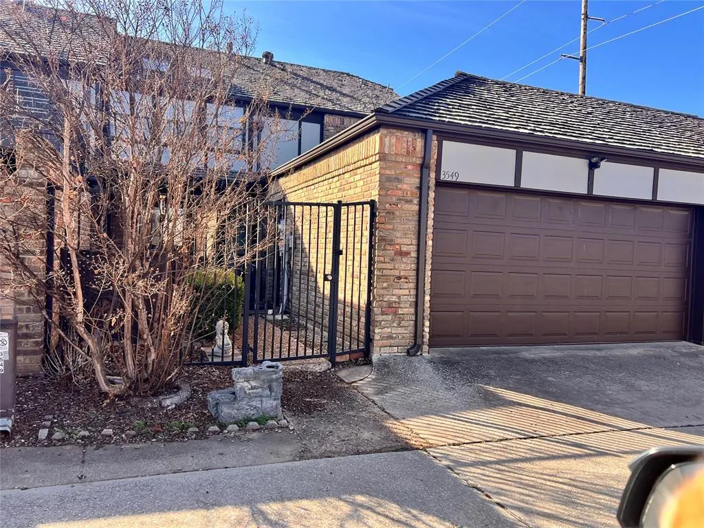 Photo 3 — 3549 Brookford Drive, Norman, OK 73072
