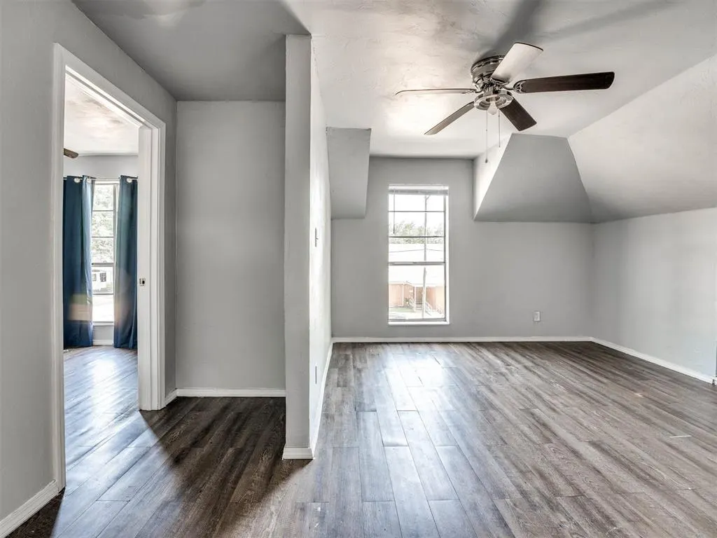 Photo 29 — 220 E Springer Avenue, Guthrie, OK 73044