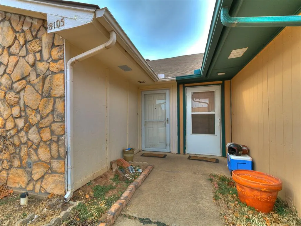 Photo 3 — 8105 NW 23rd Street, Oklahoma City, OK 73127