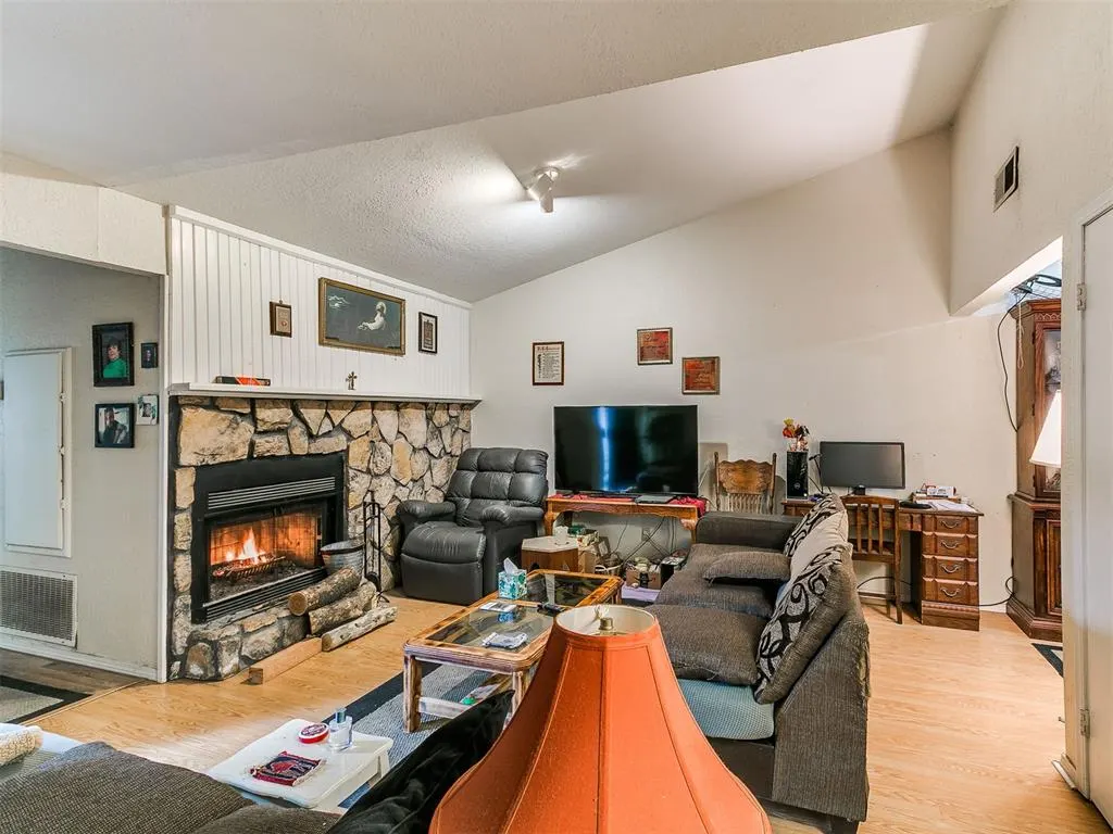 Photo 10 — 8105 NW 23rd Street, Oklahoma City, OK 73127