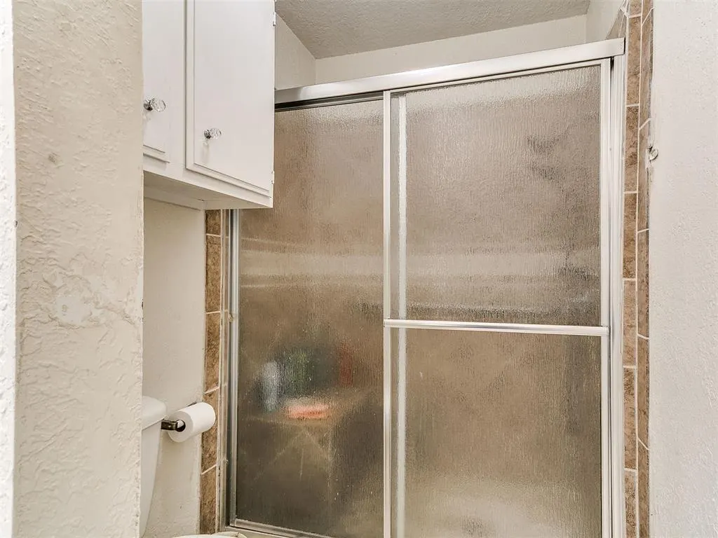 Photo 31 — 8105 NW 23rd Street, Oklahoma City, OK 73127
