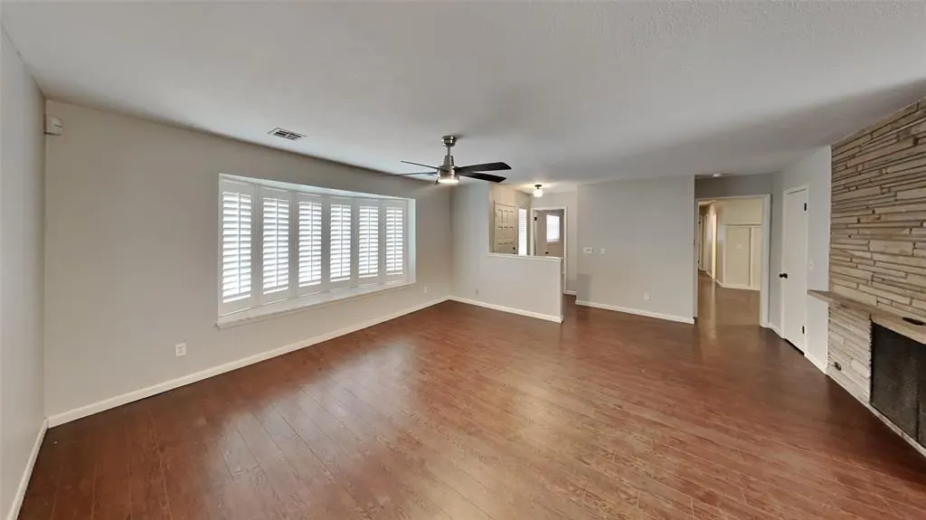 Photo 6 — 2820 Northampton Place, Oklahoma City, OK 73120