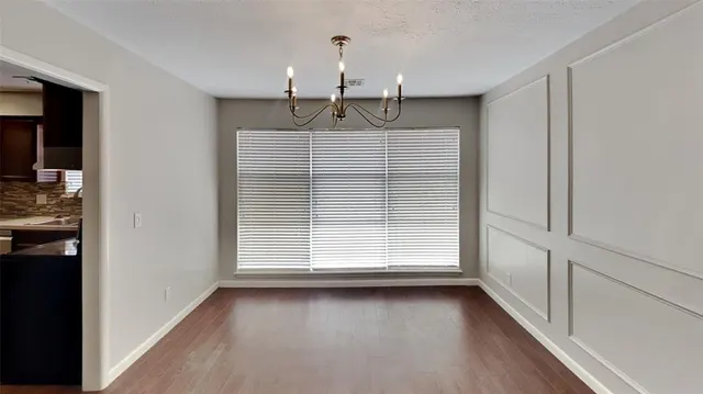 Photo 8 — 2820 Northampton Place, Oklahoma City, OK 73120