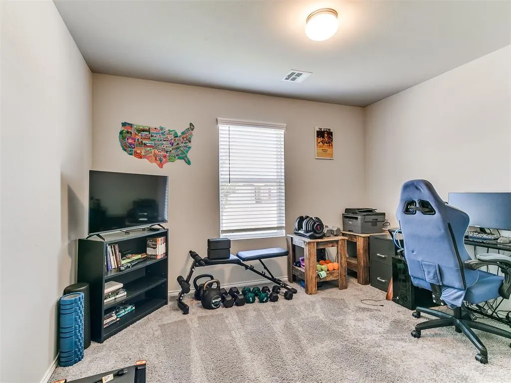 Photo 8 — 1817 Hannah Lane, Oklahoma City, OK 73127