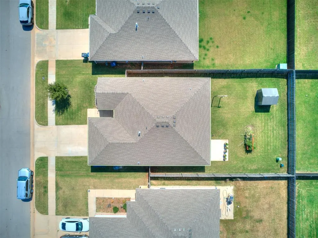 Photo 28 — 1817 Hannah Lane, Oklahoma City, OK 73127