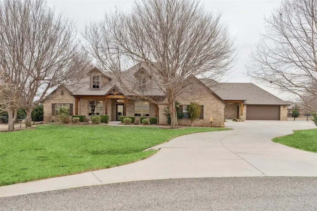 Front exterior — 3514 Rivers Edge Court, Newcastle, OK 73065