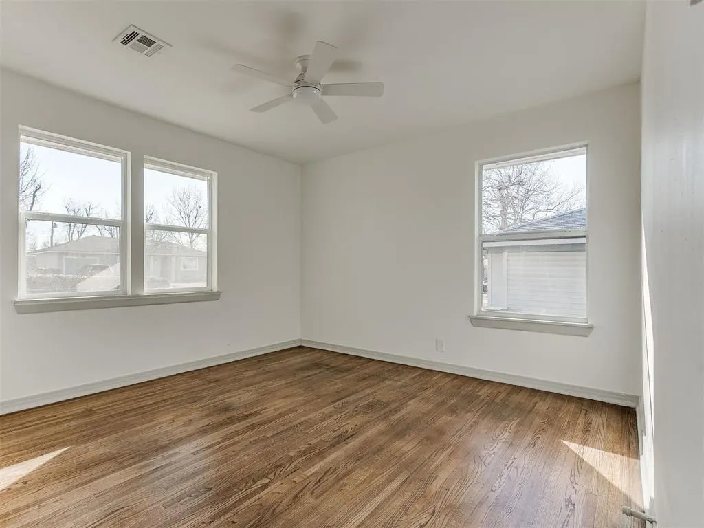 Photo 3 — 4117 N Sterling Avenue, Oklahoma City, OK 73122