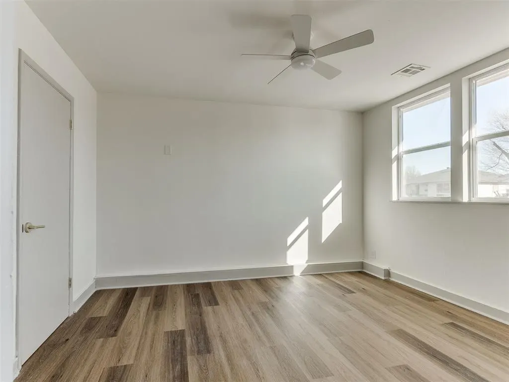 Photo 11 — 4117 N Sterling Avenue, Oklahoma City, OK 73122