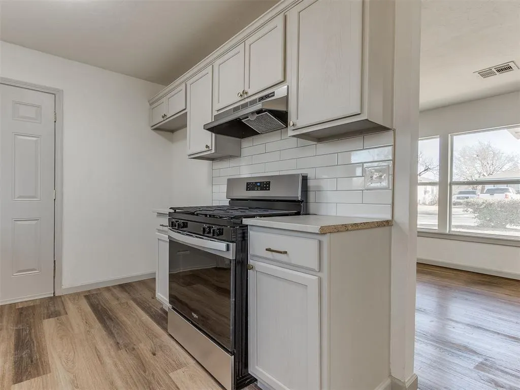 Photo 26 — 4117 N Sterling Avenue, Oklahoma City, OK 73122