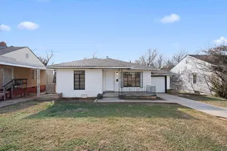 Sold home at 2516 NE 14th Street