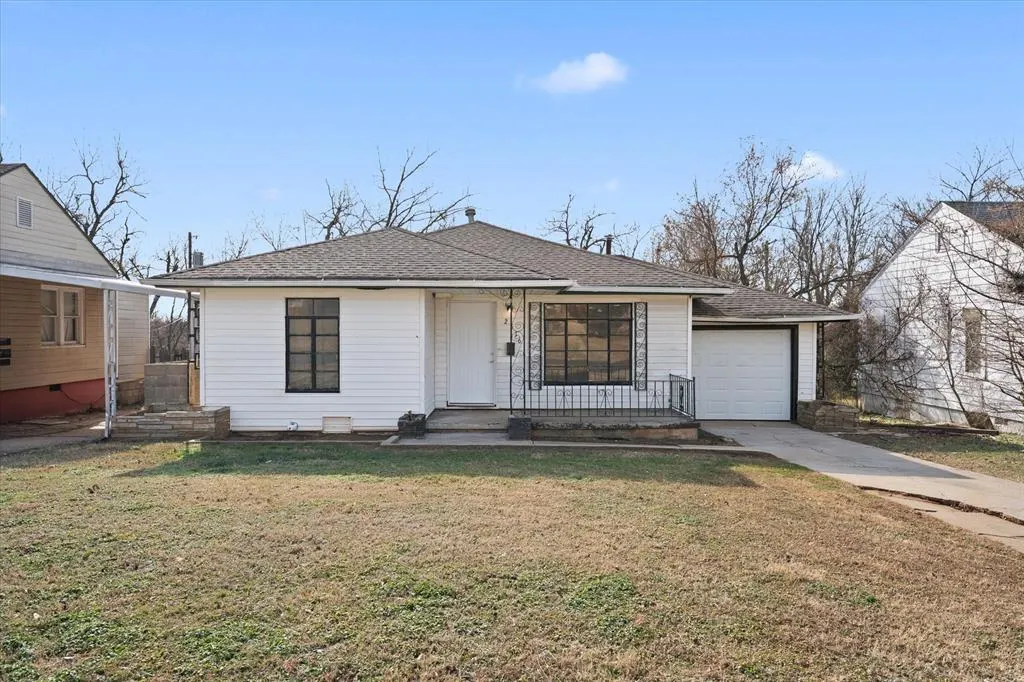 Photo 2 — 2516 NE 14th Street, Oklahoma City, OK 73117