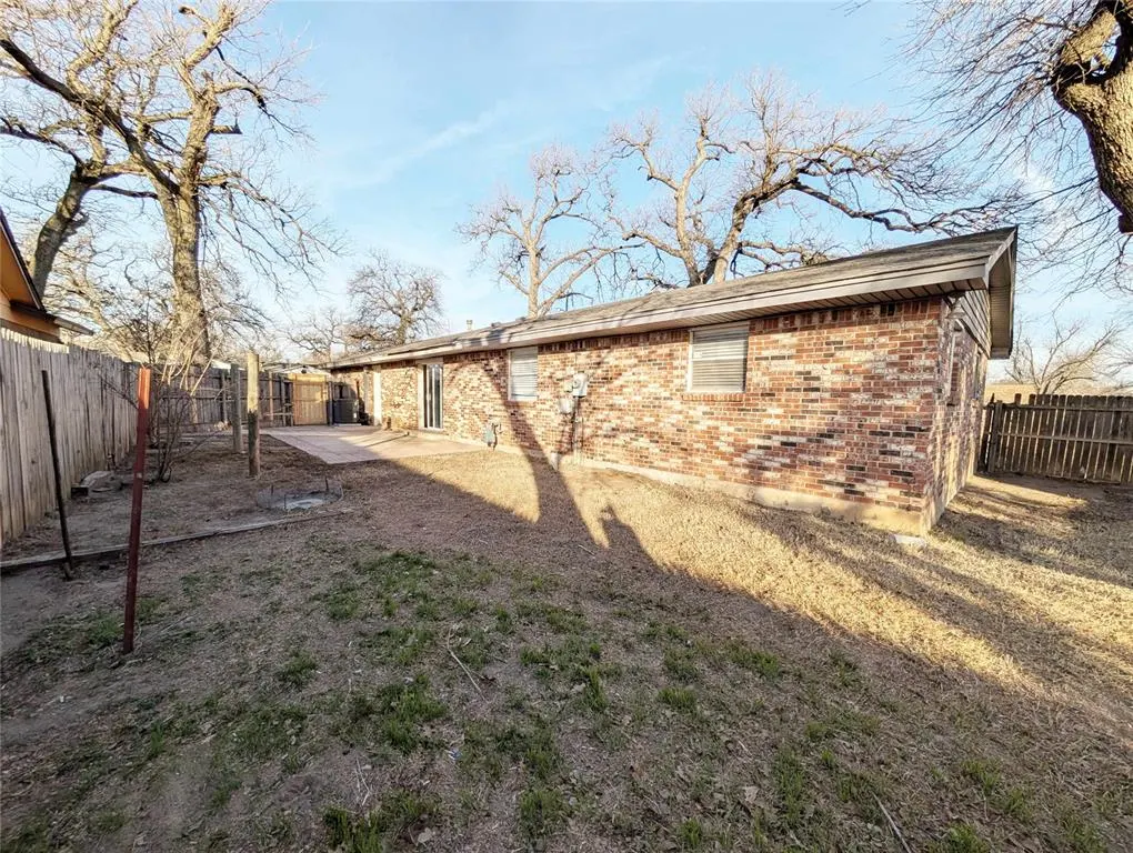 Photo 15 — 7440 NW 6th Street, Oklahoma City, OK 73127