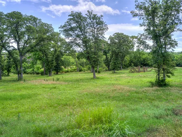 Photo 6 — 3525 Claire Court, Norman, OK 73026