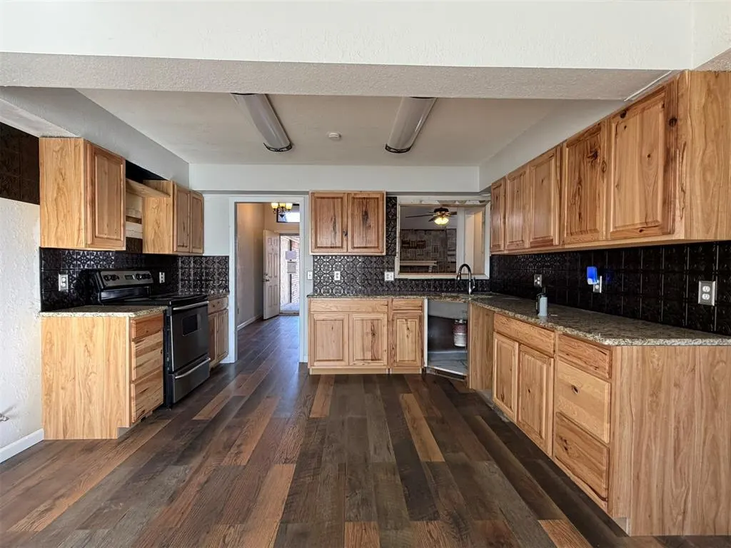 Photo 8 — 3128 SW 100th Place, Oklahoma City, OK 73159