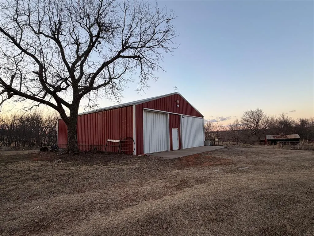 Photo 12 — 1210 County Road 1410, Cement, OK 73017