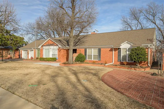 Photo 2 — 3325 NW 61st Street, Oklahoma City, OK 73112
