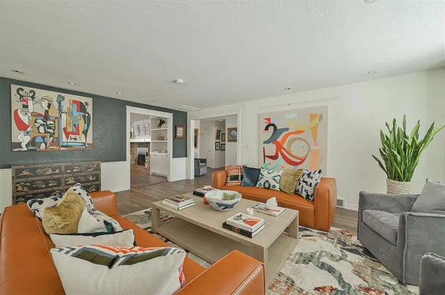 Photo 8 — 3325 NW 61st Street, Oklahoma City, OK 73112