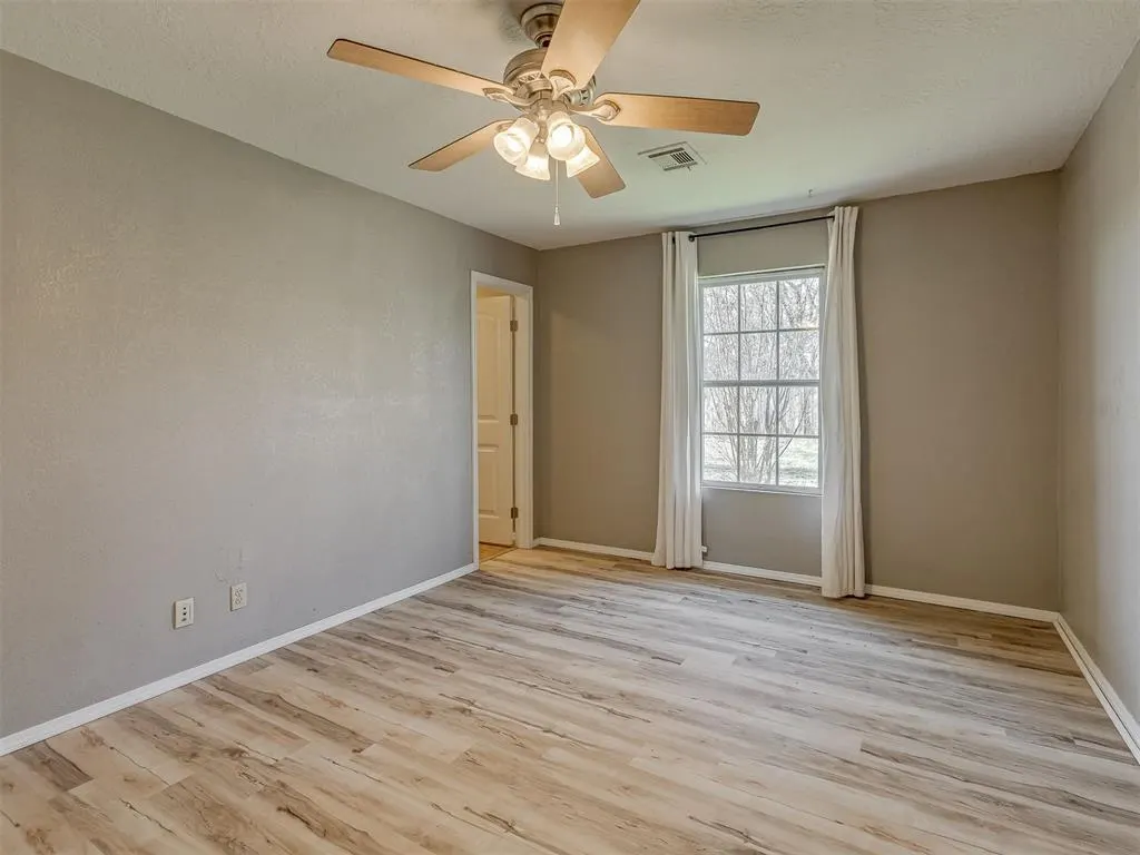 Photo 23 — 2124 Oakside Drive, Norman, OK 73071