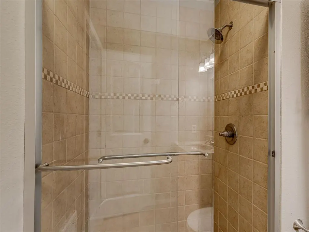 Photo 25 — 2124 Oakside Drive, Norman, OK 73071