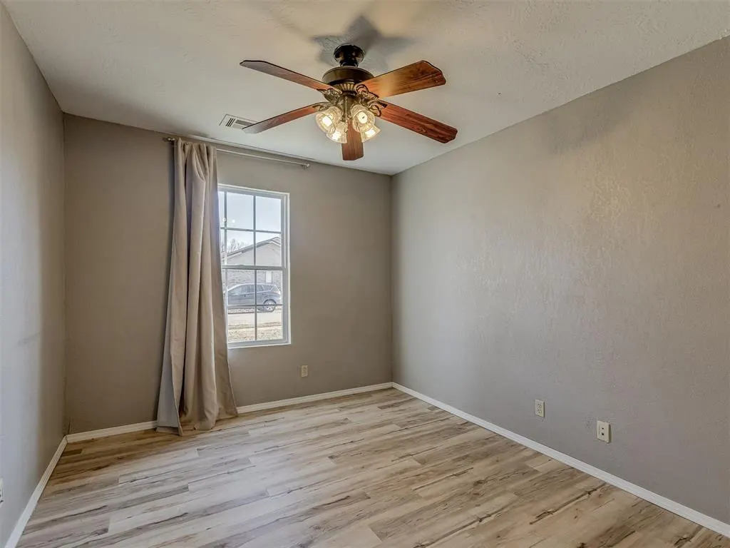 Photo 27 — 2124 Oakside Drive, Norman, OK 73071