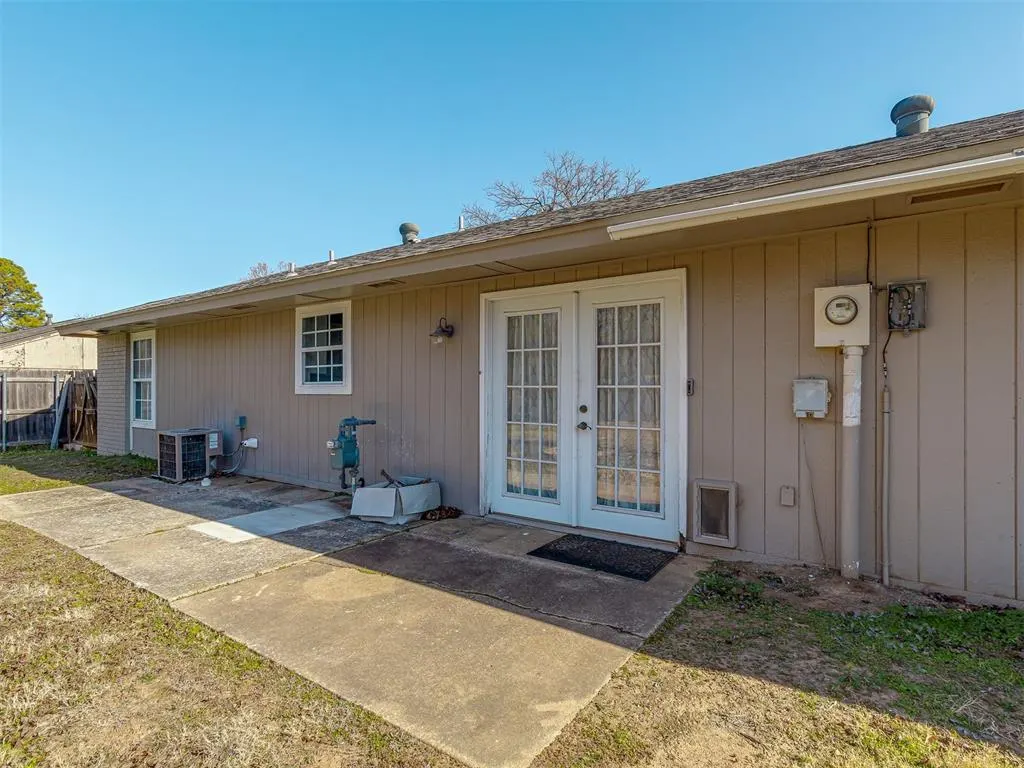 Photo 41 — 2124 Oakside Drive, Norman, OK 73071