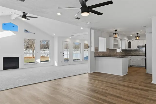 Photo 5 — 212 NE 61st Street, Oklahoma City, OK 73105