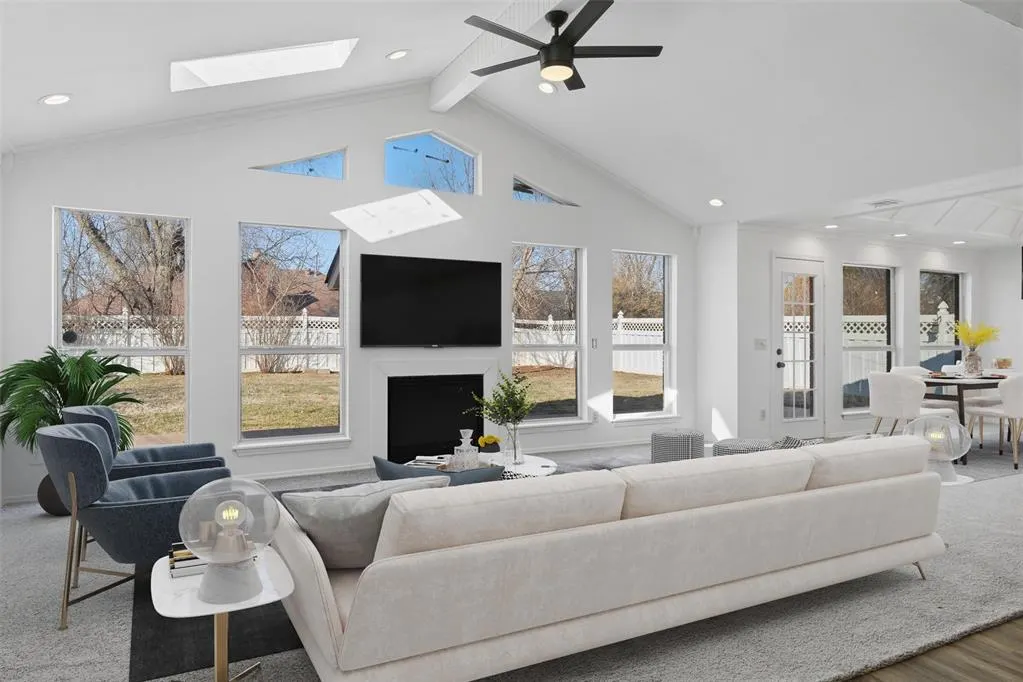 Photo 10 — 212 NE 61st Street, Oklahoma City, OK 73105
