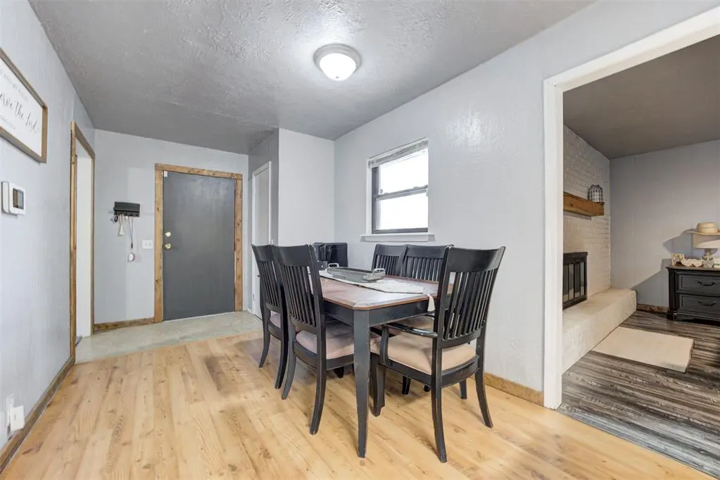 Photo 5 — 204 N Cherry Avenue, Union City, OK 73090